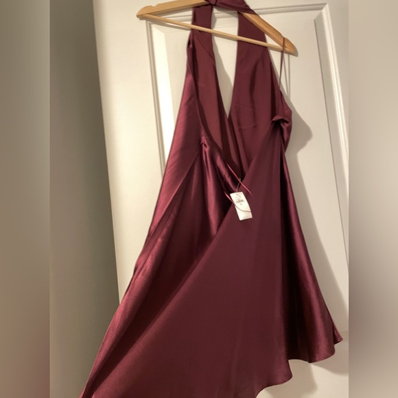 banana republic backless dress Wedding Dress with Halter Neckline and Backless Design  M.R DESIGN